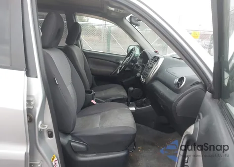 2005 Toyota Rav4 from USA, damaged, VIN JTEGD20V250047074